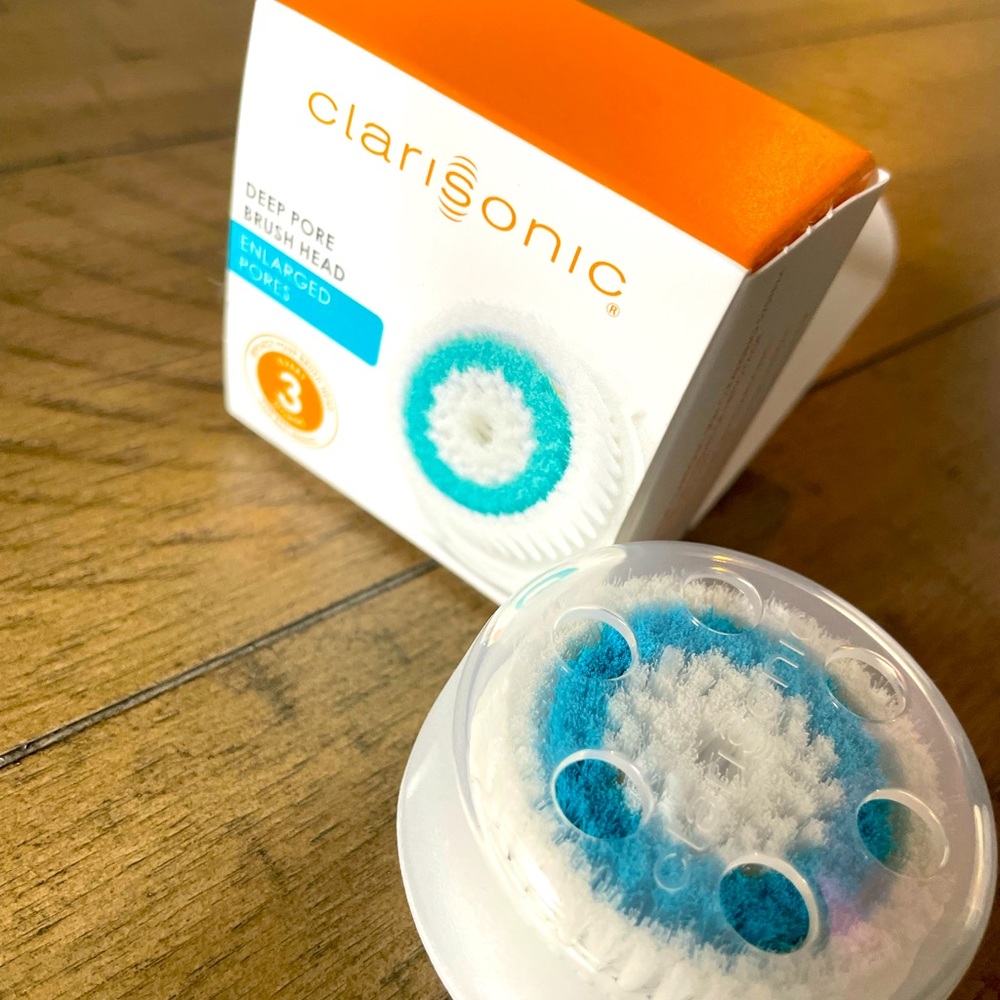 New Clarisonic Deep Pore Brush